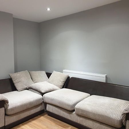 Lovely 1 Bedroom Flat High Barnet 3 Mins Away 外观 照片