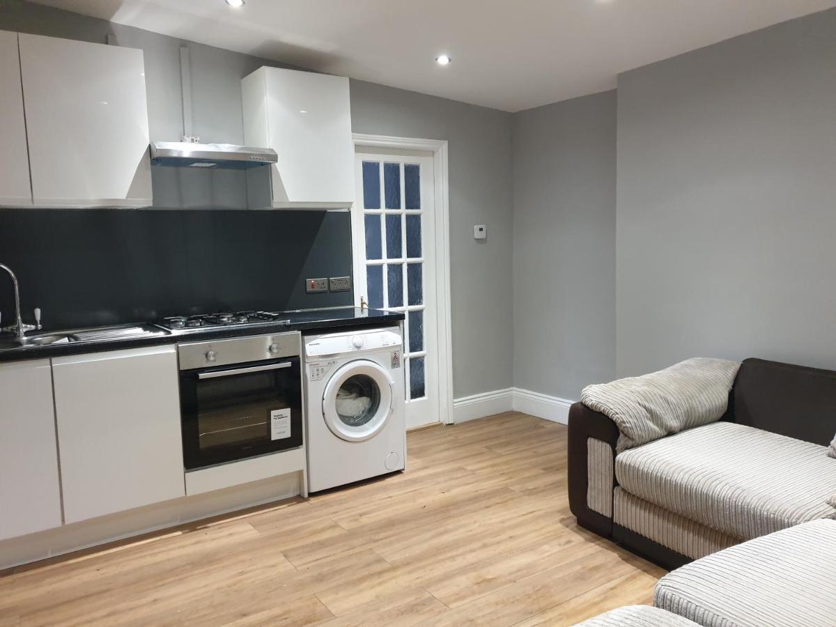 Lovely 1 Bedroom Flat High Barnet 3 Mins Away 外观 照片